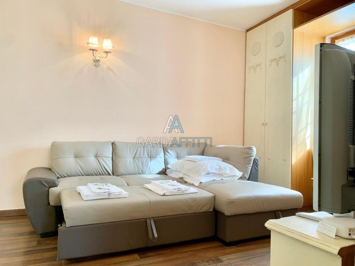 Ametista Apartment - Sirmione - Gardaaffitti Com المظهر الخارجي الصورة